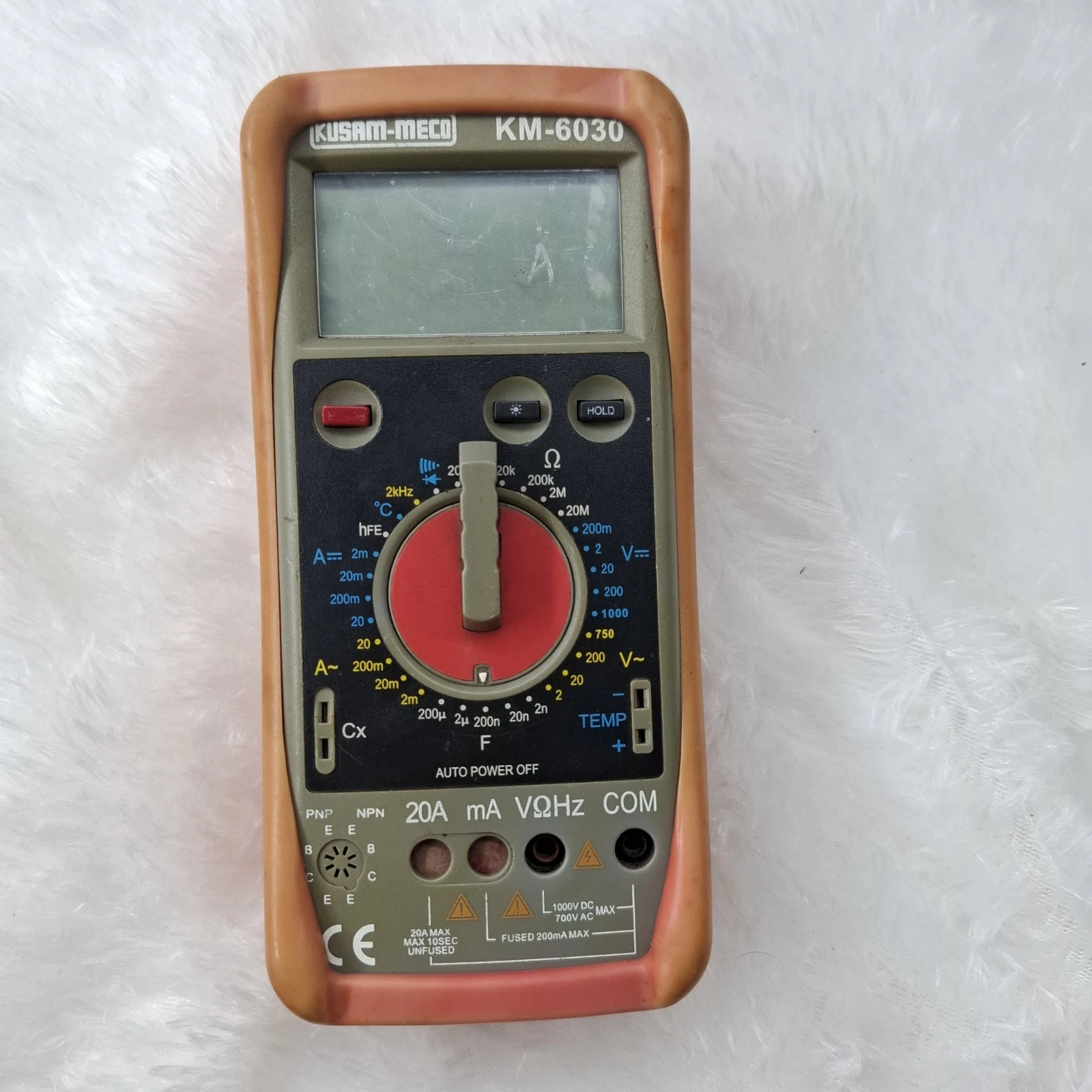 USED KUSAM-MECO KM-6030 DIGITAL MULTIMETER NO BATTERY INCLUDED